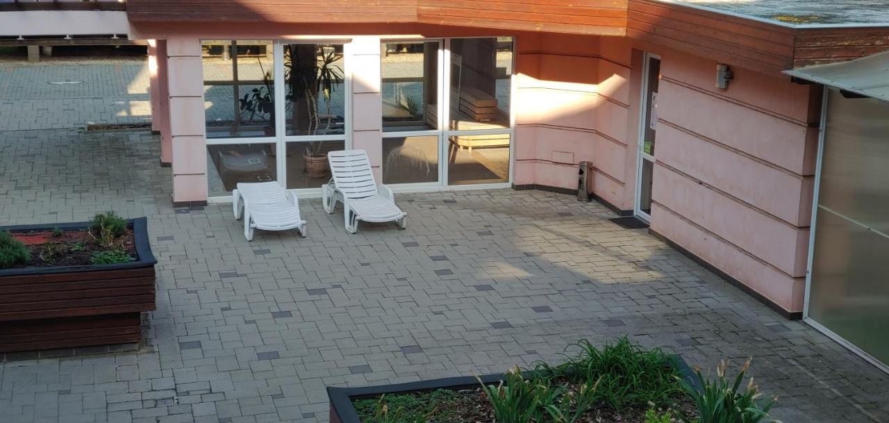Panorama Lux Wellness Apartman Hajdúszoboszló Exterior foto