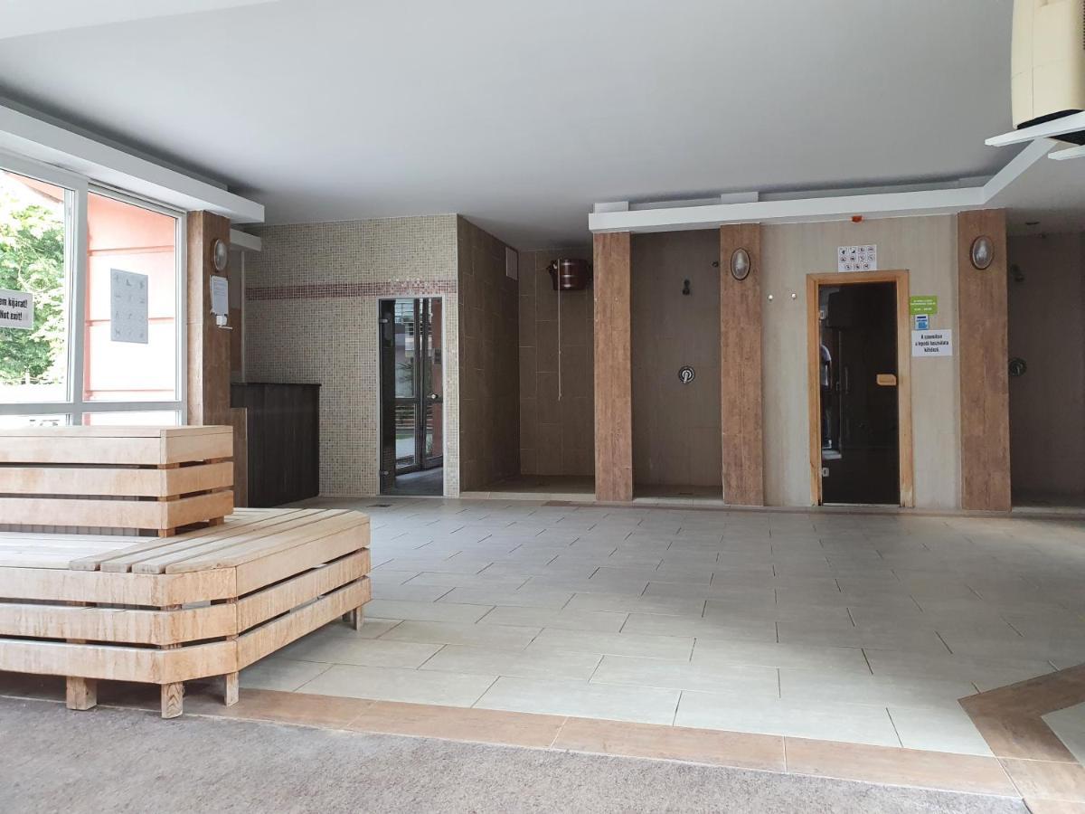 Panorama Lux Wellness Apartman Hajdúszoboszló Exterior foto